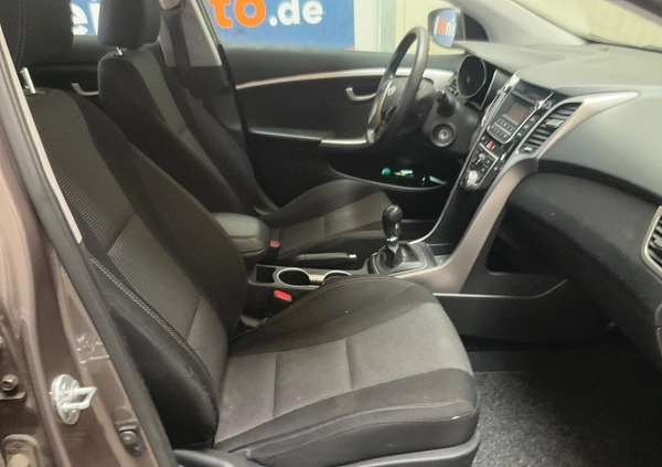 Hyundai I30 cena 35250 przebieg: 153400, rok produkcji 2013 z Głogów Małopolski małe 301